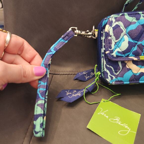 Vera Bradley Blue Quilted Wallet Purse Crossbody - Picture 2 of 7